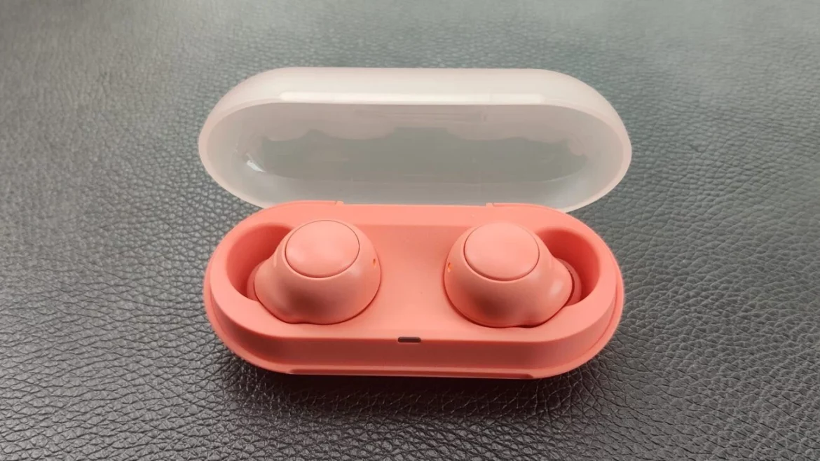 Sony-WF-C500-header-1300×731