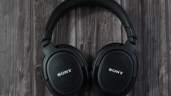 Sony MDR-MV1 Обзор