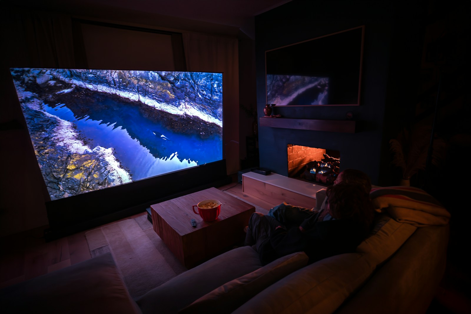 Stremio 2026: ТОП-10 лучших плагинов и аддонов для Smart TV, Android TV и ПК 5 Просмотр Stremio на большом экране
